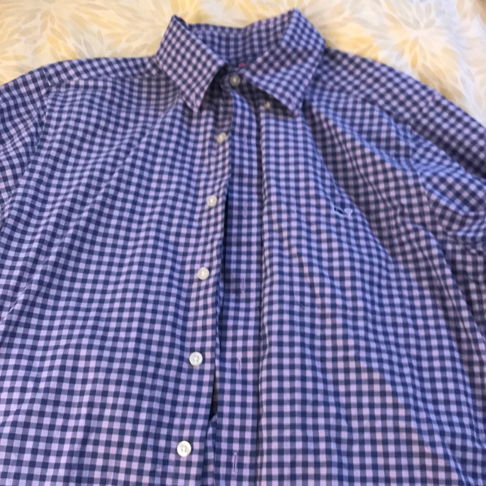 Vineyard Vines button down